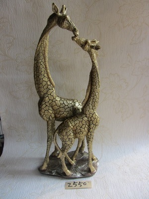 匠心獨運，優雅相伴 德化縣印藝印刷有限責任公司樹脂陶瓷長頸鹿夫婦工藝品